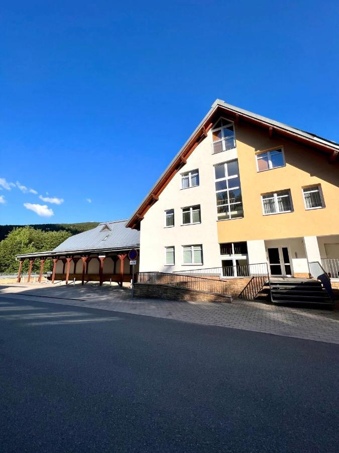 Apartman Labska 21 Ve Spindlerove Mlyne Apartman Špindlerŭv Mlýn Kültér fotó